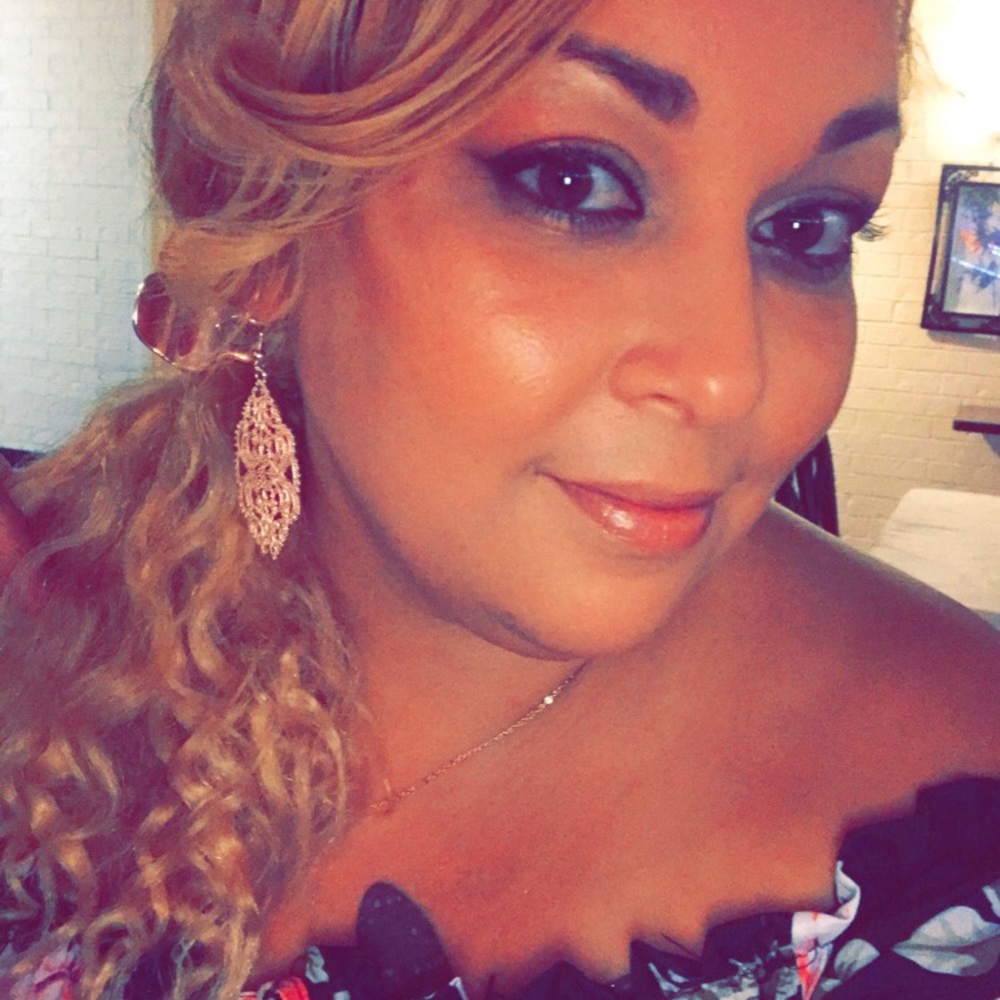 Meet your Posher, Yaritza